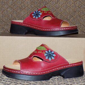 Think!  Leather slides EU36 US 5-5.5